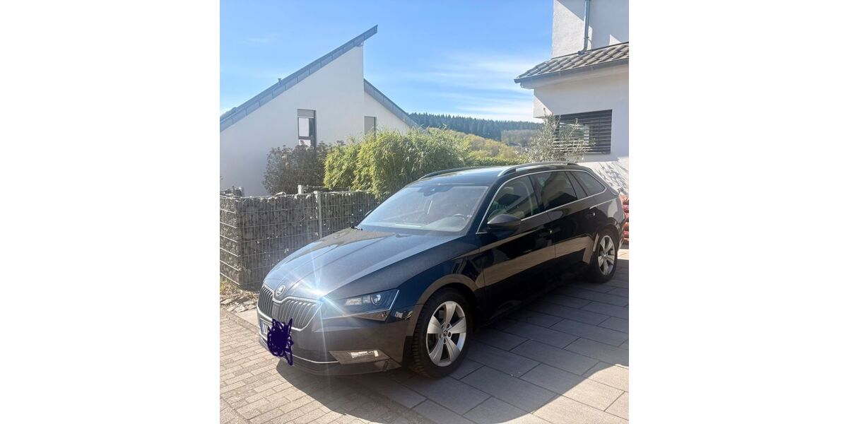 Skoda Superb 166.000 km 16.900 &euro; Mertesdorf 54318