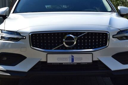 Volvo V60 Cross Country 194.700 km 18.900 &euro; Frankfurt (Oder) 15236