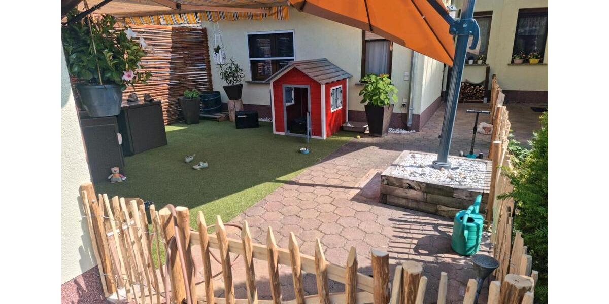 Reihenhaus - 4 Zimmer, 110 m&sup2;, 170.000&euro; | Angebot:27126504