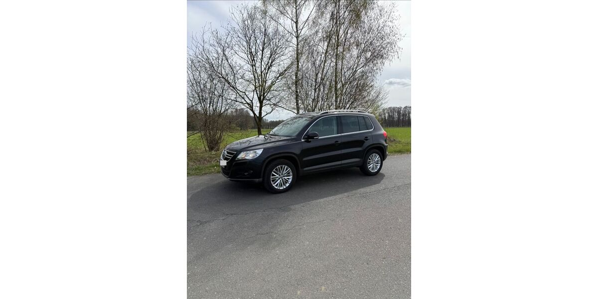 VW Tiguan 277.342 km 7.400 &euro; Selsingen 27446