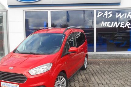 Ford Tourneo Courier 56.907 km 12.490 &euro; Radeberg 01454
