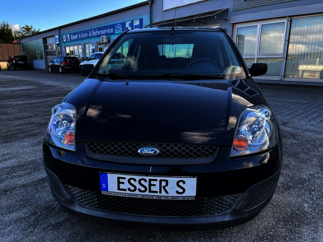 Ford Fiesta 110.136 km 2.900 &euro; Tauberbischofsheim 97941