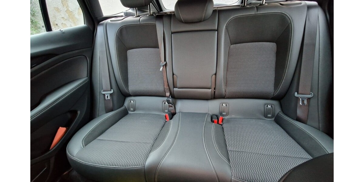 Opel Insignia B ST 59.990 km 17.250 &euro; RADEBERG 01454