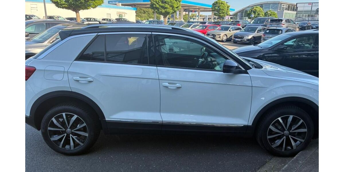 VW T-Roc 110.000 km 16.500 &euro; Frankfurt 60528
