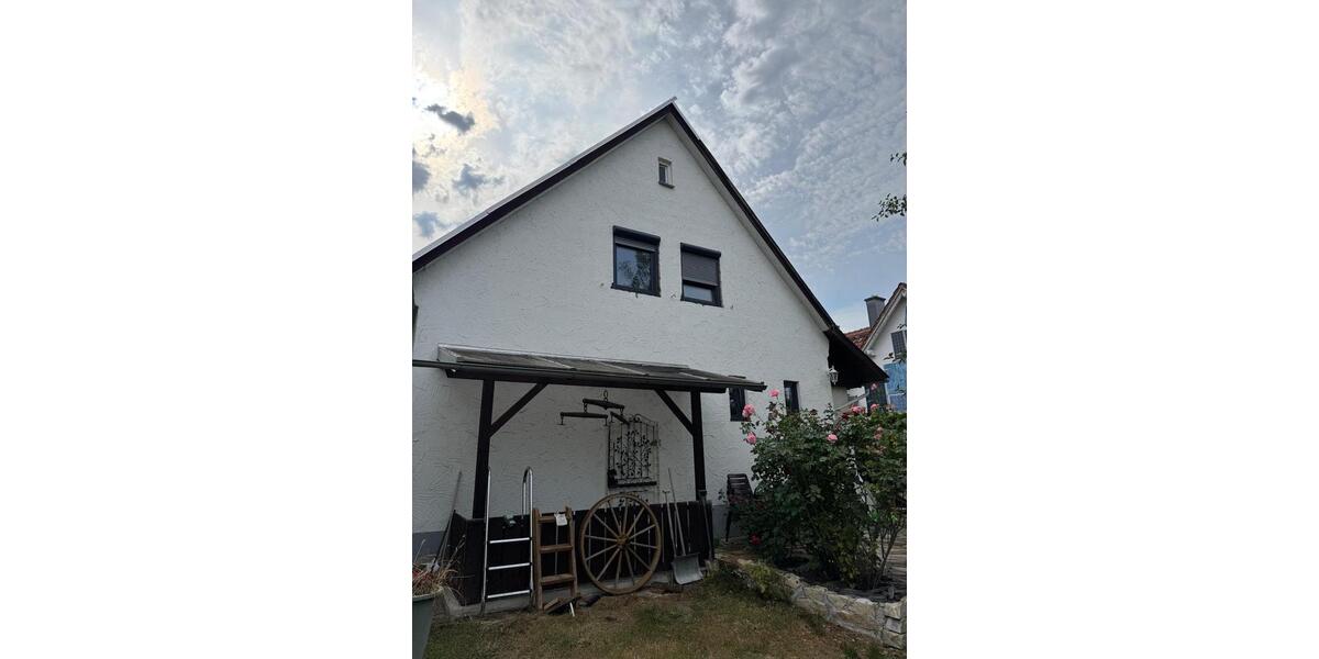 Einfamilienhaus Buchloe - 5 Zimmer, 110 m&sup2;, 1.500&euro; | Angebot:24698228