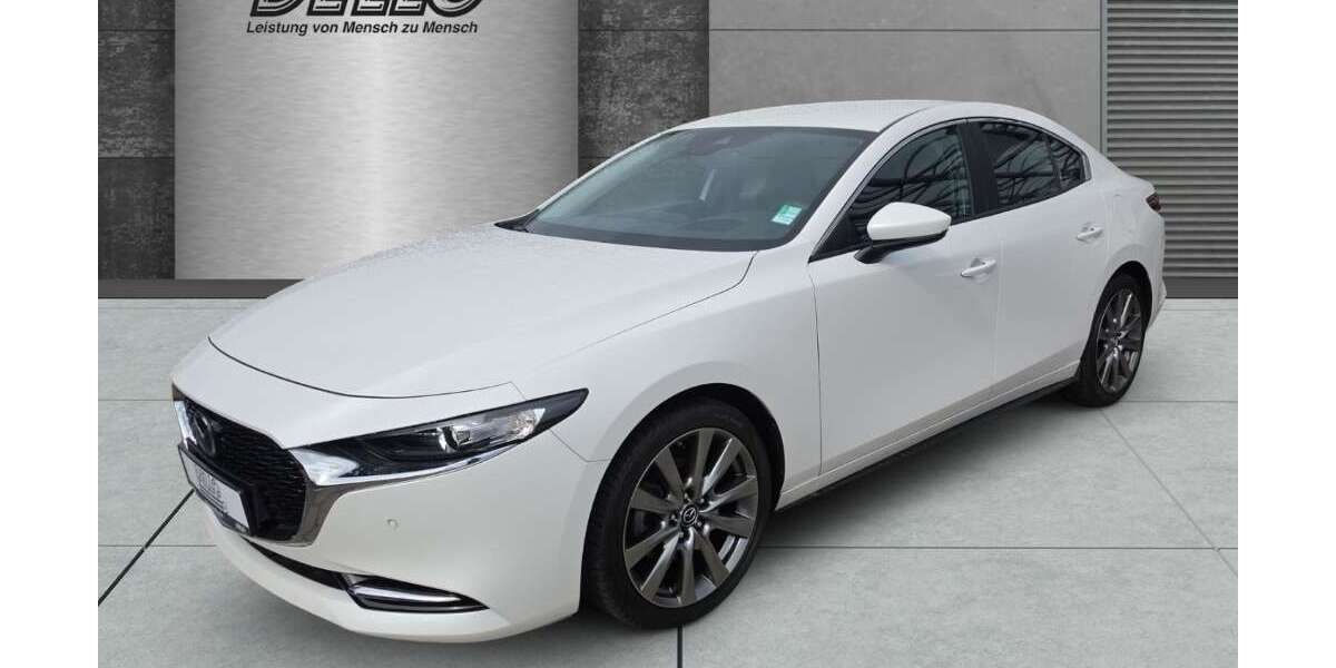 Mazda 3 83.346 km 18.990 &euro; Hamburg 21079