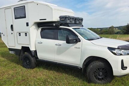 Toyota Hilux 30.000 km 119.000 &euro; Olbernhau 09526