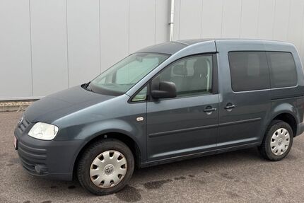 VW Caddy 182.570 km 2.550 &euro; Ottersweier 77833