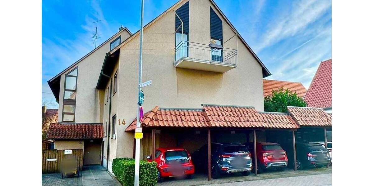 Helle 3,5 Zimmer-Wohnung mit Dachterrasse, Balkon und Carport in Gerlingen 3 zimmer