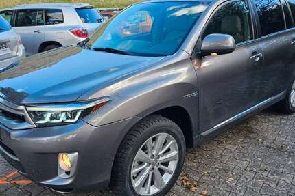 Toyota Highlander 230.000 km 12.990 &euro; Herbrechtingen 89542
