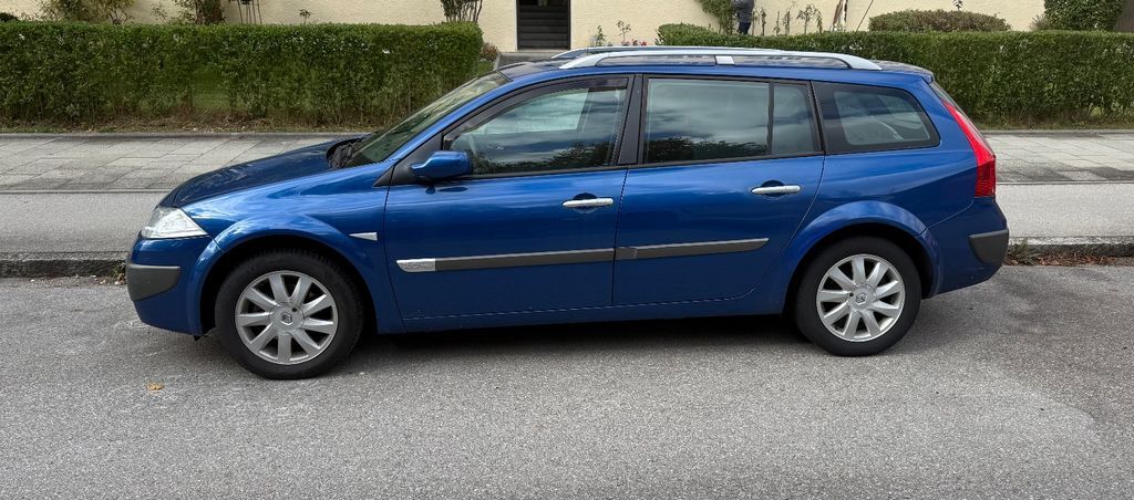 Renault Megane 178.185 km 3.500 € München 81377