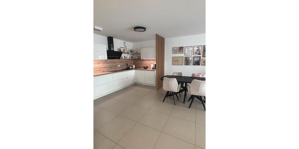 Etagenwohnung Butzbach - 3 Zimmer, 86 m&sup2;, 1.050&euro; | Angebot:26325840