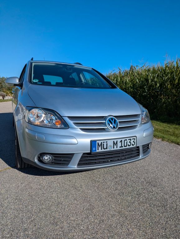VW Golf Plus 184.000 km 2.699 € Schwindegg 84419