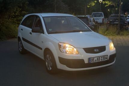 Kia Rio 175.000 km 850 &euro; Attendorn 57439