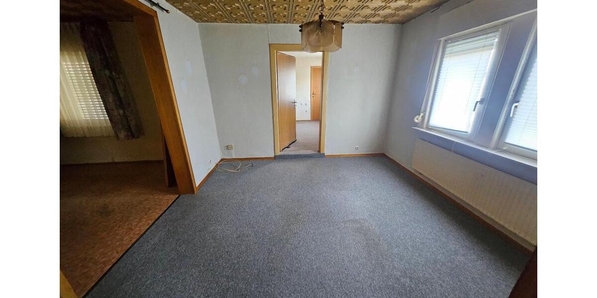 Einfamilienhaus Eschenburg - 6 Zimmer, 110 m&sup2;, 850&euro; | Angebot:26406902