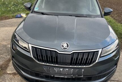 Skoda Karoq 189.000 km 13.900 € Frankfurt am Main 60437