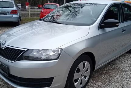 Skoda Rapid 38.000 km 10.999 &euro; Fredersdorf-Vogelsdorf bei Berlin 15370