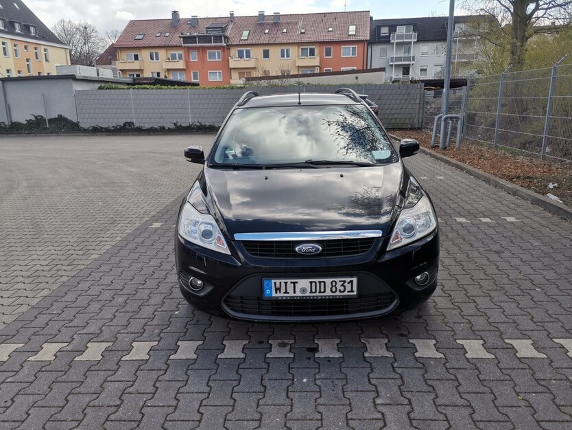 Ford Focus II Kombi 244.000 km 3.500 € Witten 58452