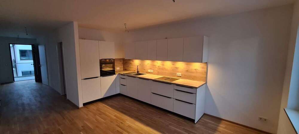 Wohnung zum Mieten in Plattling 1.160 € 89 m²