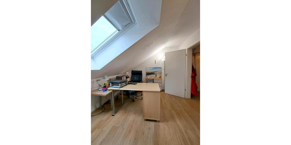 Dachgeschoßwohnung Langquaid - 2 Zimmer, 61 m&sup2;, 275.000&euro; | Angebot:25509886