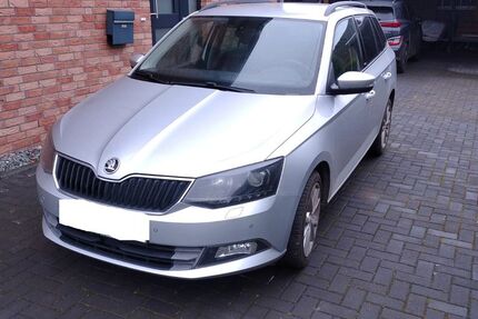 Skoda Fabia 92.095 km 10.900 &euro; Surendorf 24229