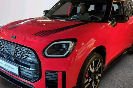 Mini JCW Countryman All4 2.089 km 48.677 &euro; München 80788