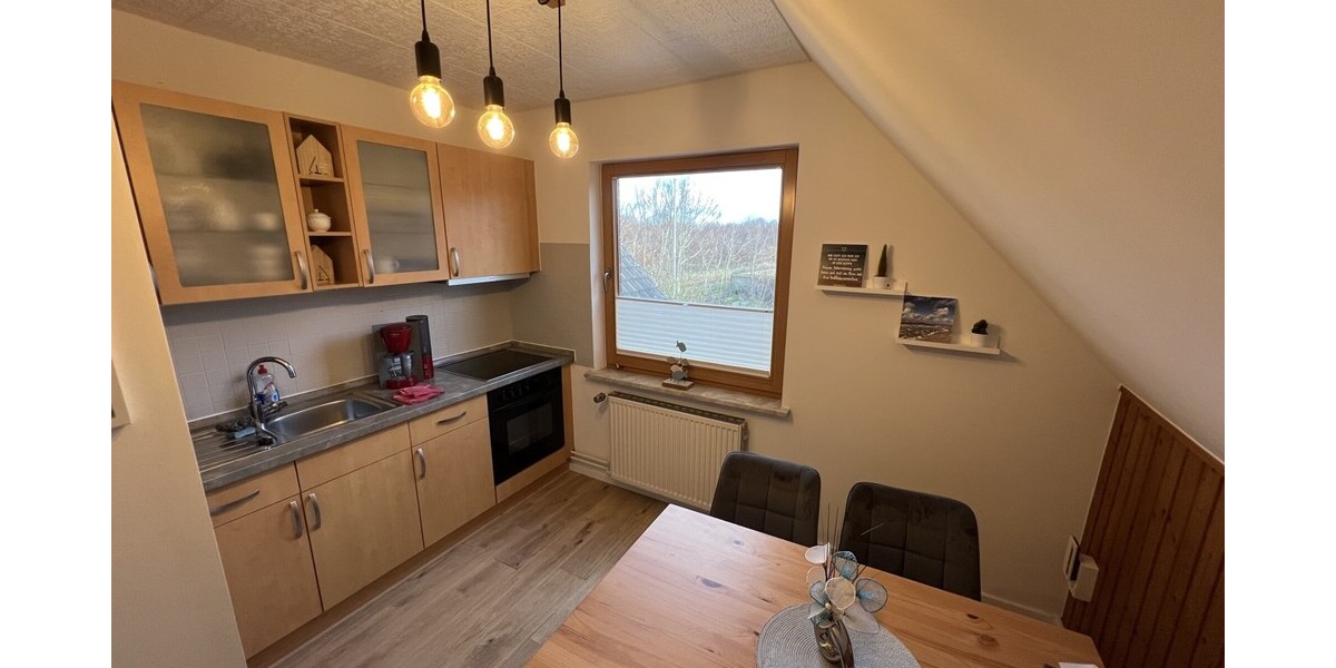 Charmantes Insulanerhaus mit Ferienwohnung am Südstrand - Ferienhaus Borkum | Angebot:18507008