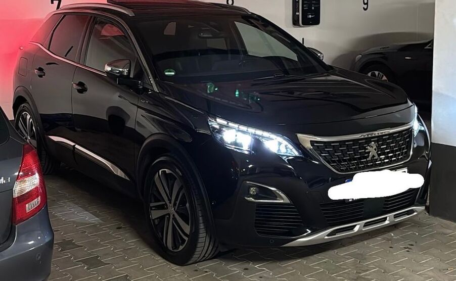 Peugeot 3008 152.000 km 16.300 € Ulm 89075