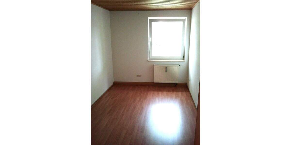 Gewerbeobjekt Waldkraiburg - 8 Zimmer, 495.000&euro; | Angebot:25729534