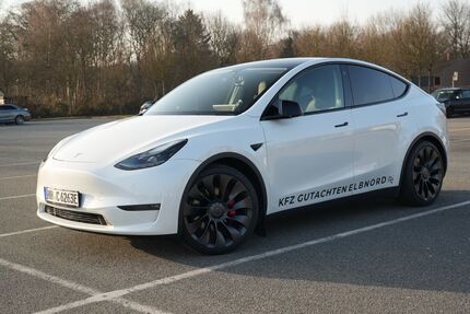 Tesla Model Y 47.000 km 40.990 &euro; Hamburg 22179