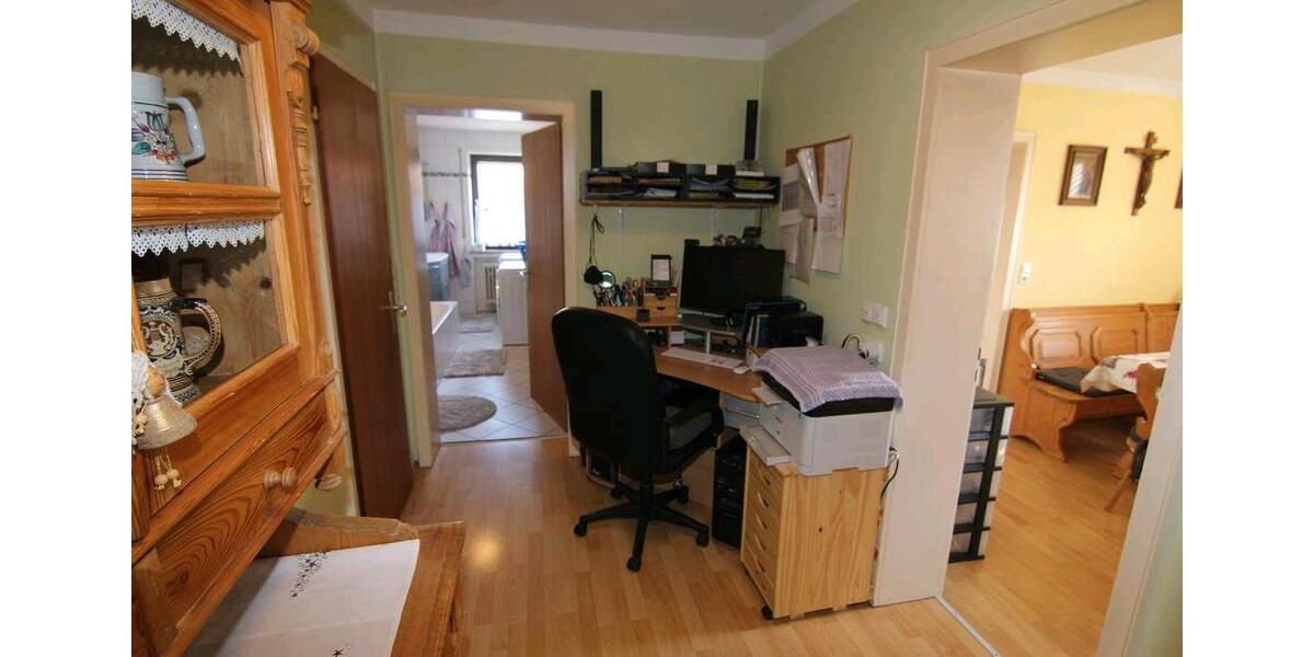 Etagenwohnung Bad Birnbach Asenham - 3 Zimmer, 100 m&sup2;, 199.000&euro; | Angebot:26857166