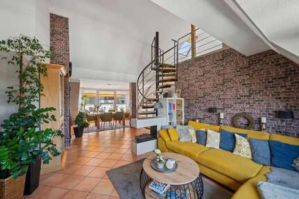 Wohnung zum Kaufen in Wuppertal 249.000 € 109 m² 3 zimmer