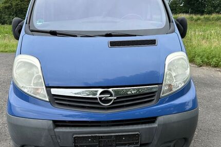 Opel Vivaro 200.000 km 5.950 &euro; Neukirchen-Vluyn (bei Duisburg) 47506