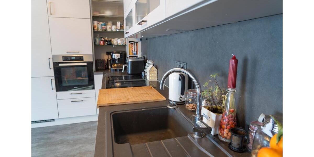 Einfamilienhaus Ebnath - 7 Zimmer, 260 m&sup2;, 390.000&euro; | Angebot:26764263