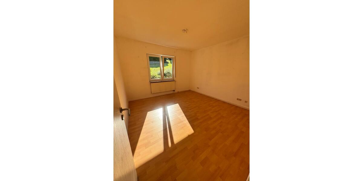 Bungalow Nümbrecht - 4 Zimmer, 114 m&sup2;, 270.000&euro; | Angebot:27093823