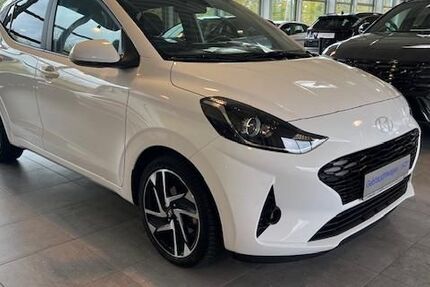 Hyundai i10 15.356 km 18.180 € Lübeck 23562