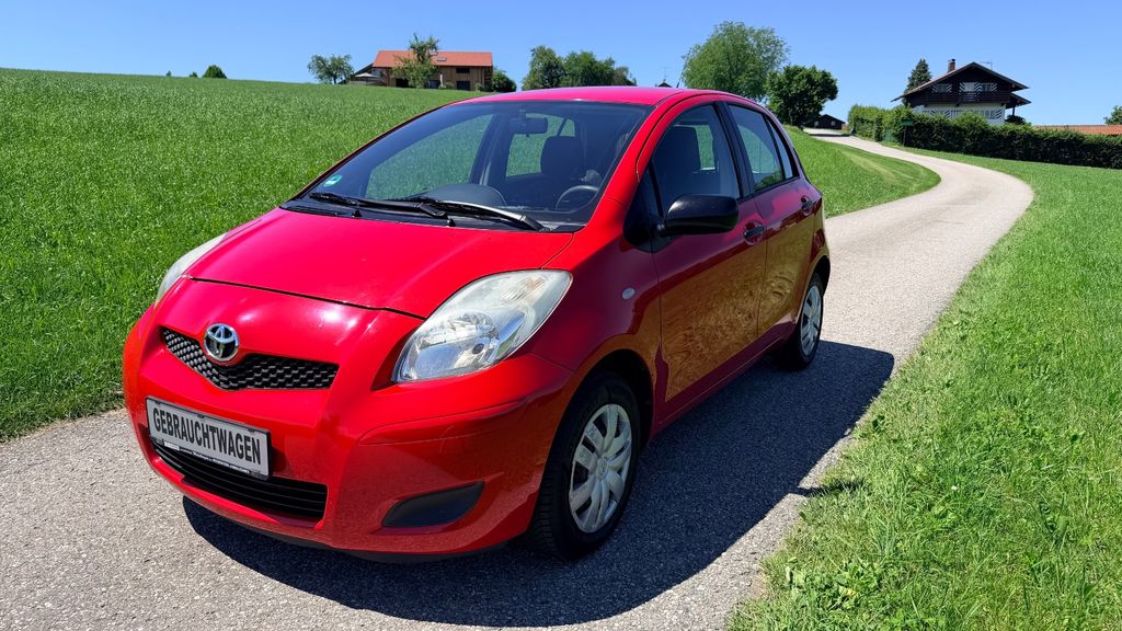 Toyota Yaris 147.987 km 1.499 &euro; Prutting 83134