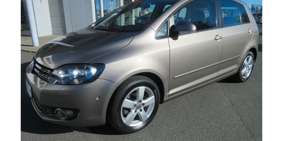 VW Golf 74.400 km 9.950 &euro; Tauberbischofsheim 97941