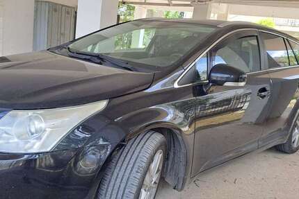 Toyota Avensis 280.000 km 3.300 € Stuttgart - Stuttgart-Ost 70188