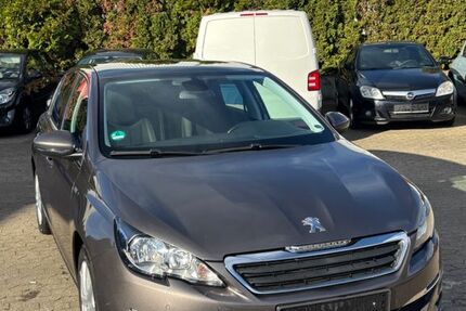 Peugeot 308 217.284 km 4.999 &euro; Polch 56751