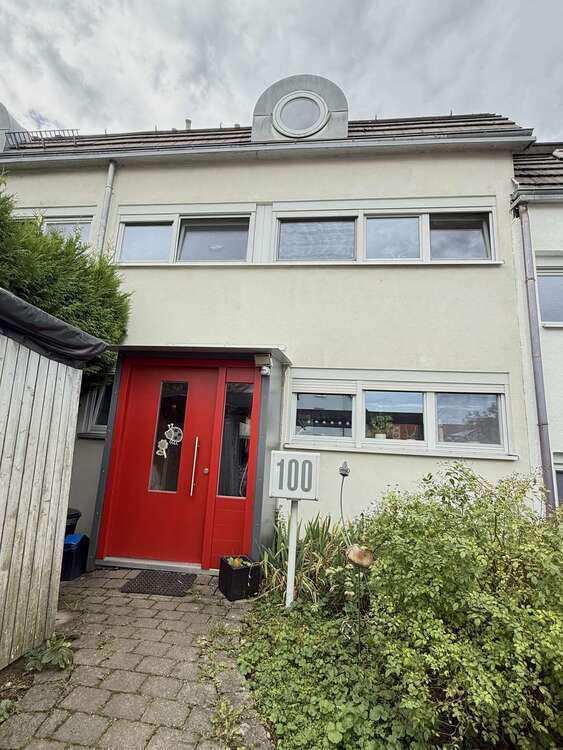 Haus zum Mieten in Göppingen 1.500 € 186 m² 6.5 zimmer