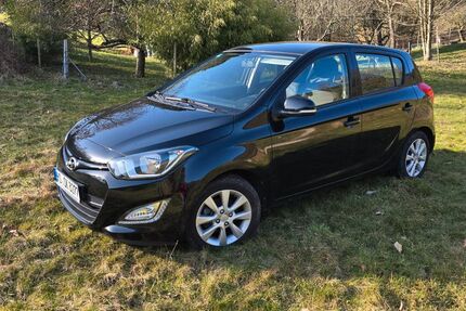 Hyundai i20 84.000 km 5.990 &euro; Heiligkreuzsteinach 69253