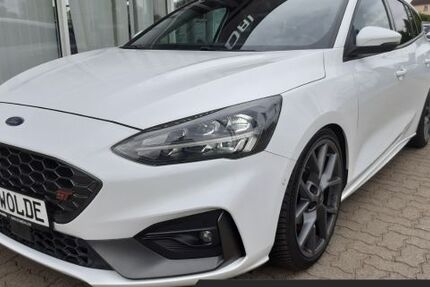Ford Focus 50.870 km 24.900 &euro; Grevesmühlen 23936