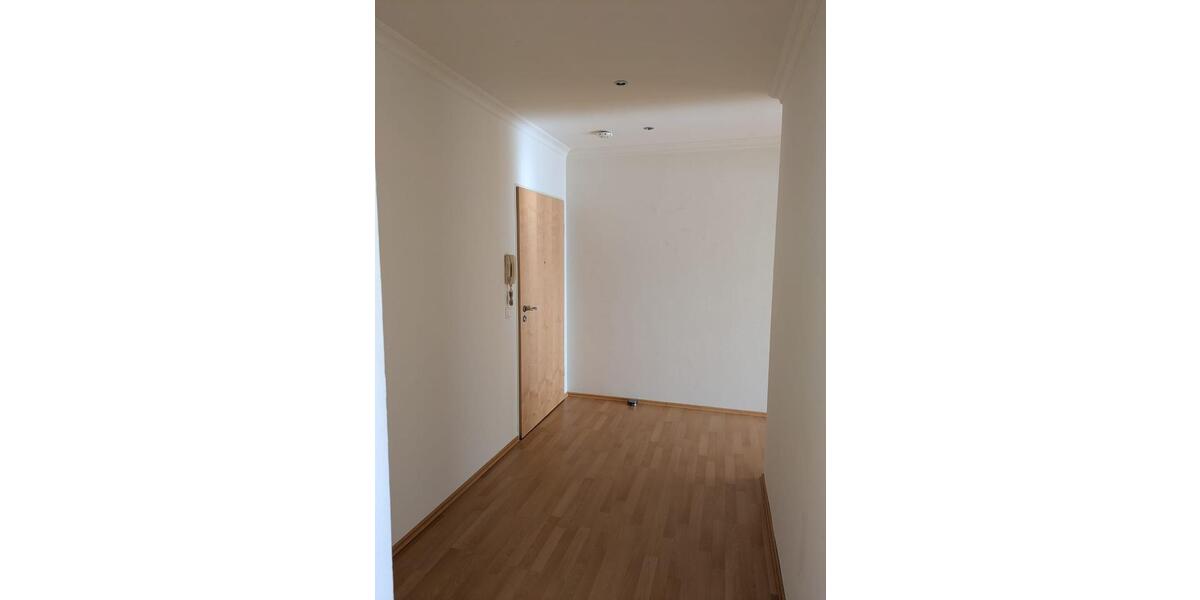 Erdgeschoßwohnung Altdorf - 2 Zimmer, 64 m&sup2;, 250.000&euro; | Angebot:27131806