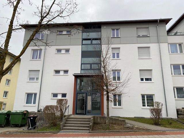 Etagenwohnung Ravensburg Weststadt - 3 Zimmer, 82 m&sup2;, 880&euro; | Angebot:25708957