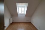 Dachgeschoßwohnung Osterhofen - 4 Zimmer, 111 m&sup2;, 800&euro; | Angebot:25722576