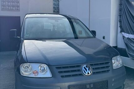 VW Caddy 195.000 km 4.980 &euro; Limeshain 63694