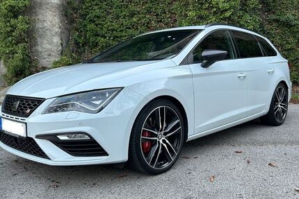 Seat Leon 118.000 km 20.850 € Regensburg 93051