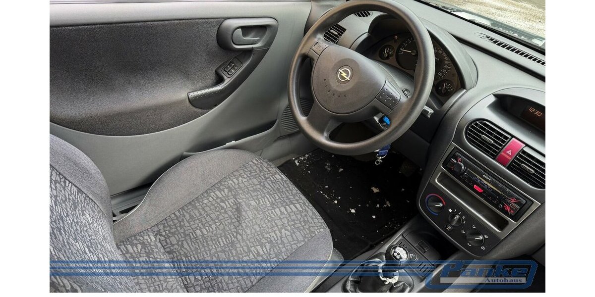 Opel Corsa Basis*Pano*2-E-Fen*Radio*USB*Export* 138.374 km 1.100 &euro; Berlin 13187