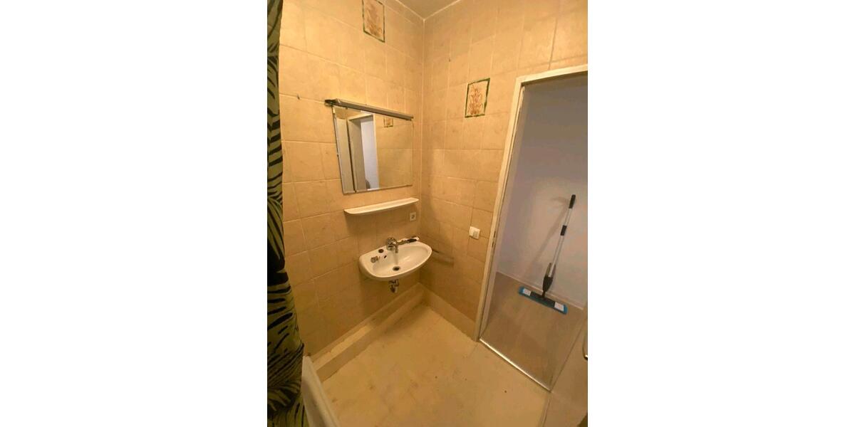Etagenwohnung Landshut Landshut-West - 1 Zimmer, 20 m&sup2;, 345&euro; | Angebot:26680205